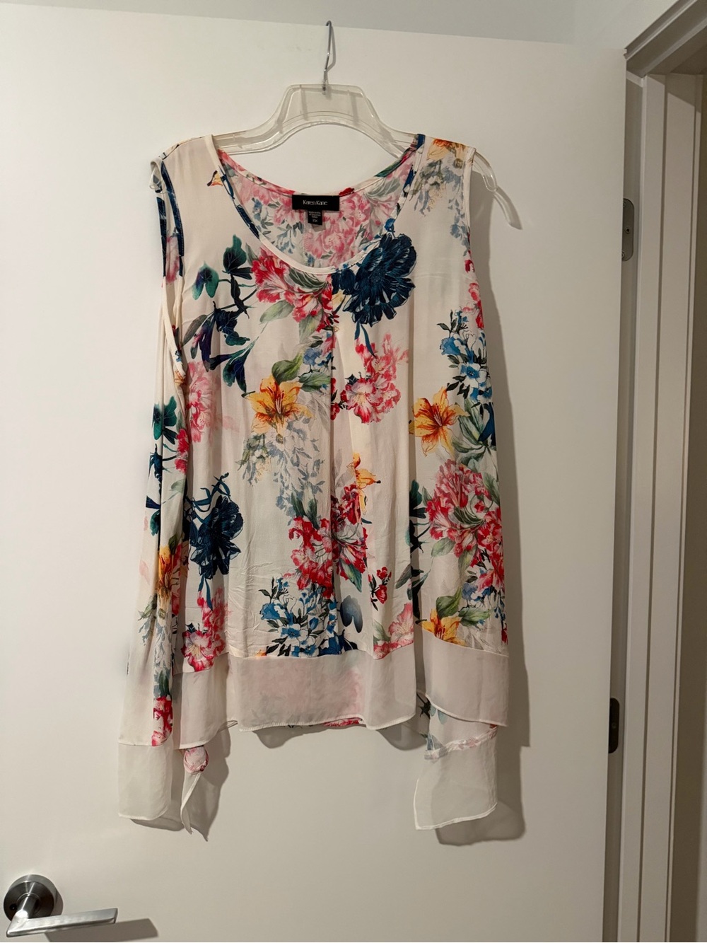 Karen Kane Floral Sleeveless Tunic in Cream with Multicolor Blooms